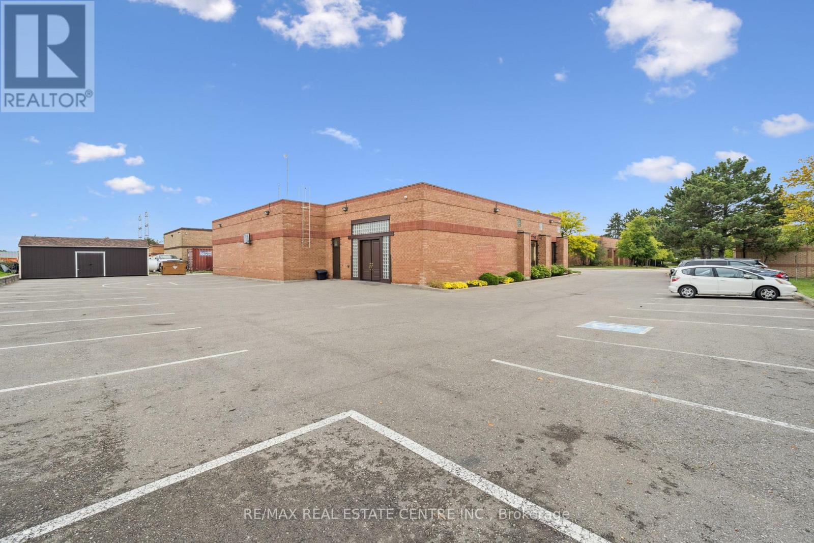 7605 Danbro Crescent, Mississauga, Ontario  L5N 6P9 - Photo 47 - W12964896