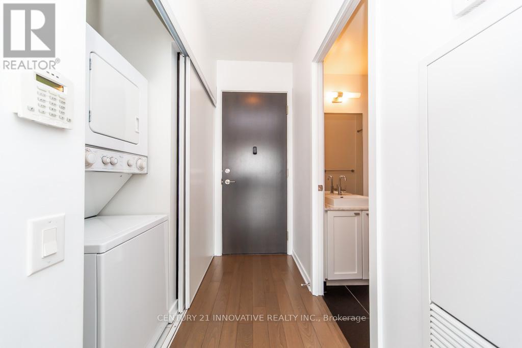 1107 - 105 The Queensway Way, Toronto, Ontario  M6S 5B5 - Photo 27 - W12859136