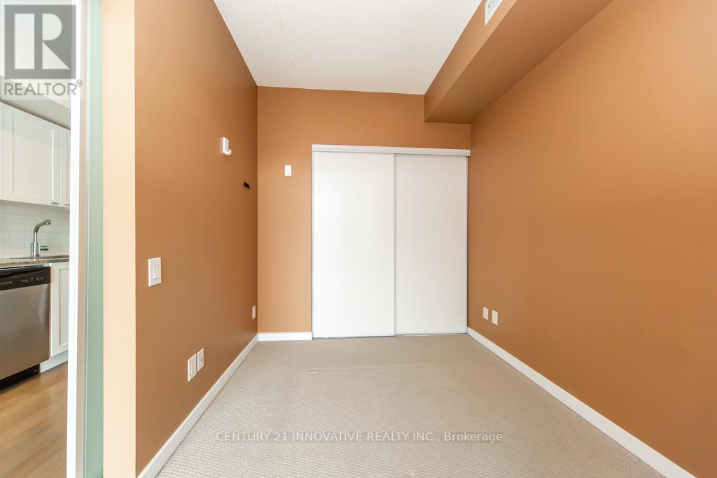 1107 - 105 The Queensway Way, Toronto, Ontario  M6S 5B5 - Photo 25 - W12859136