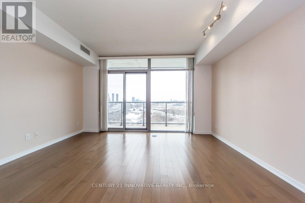 1107 - 105 The Queensway Way, Toronto, Ontario  M6S 5B5 - Photo 11 - W12859136