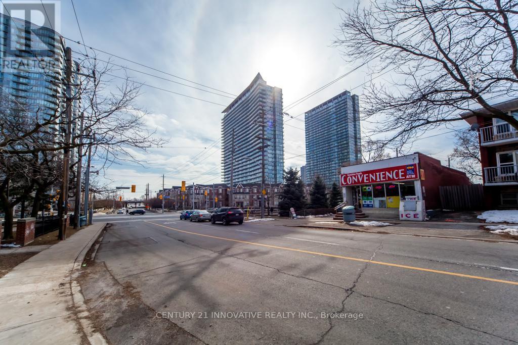 1107 - 105 The Queensway Way, Toronto, Ontario  M6S 5B5 - Photo 46 - W12859136