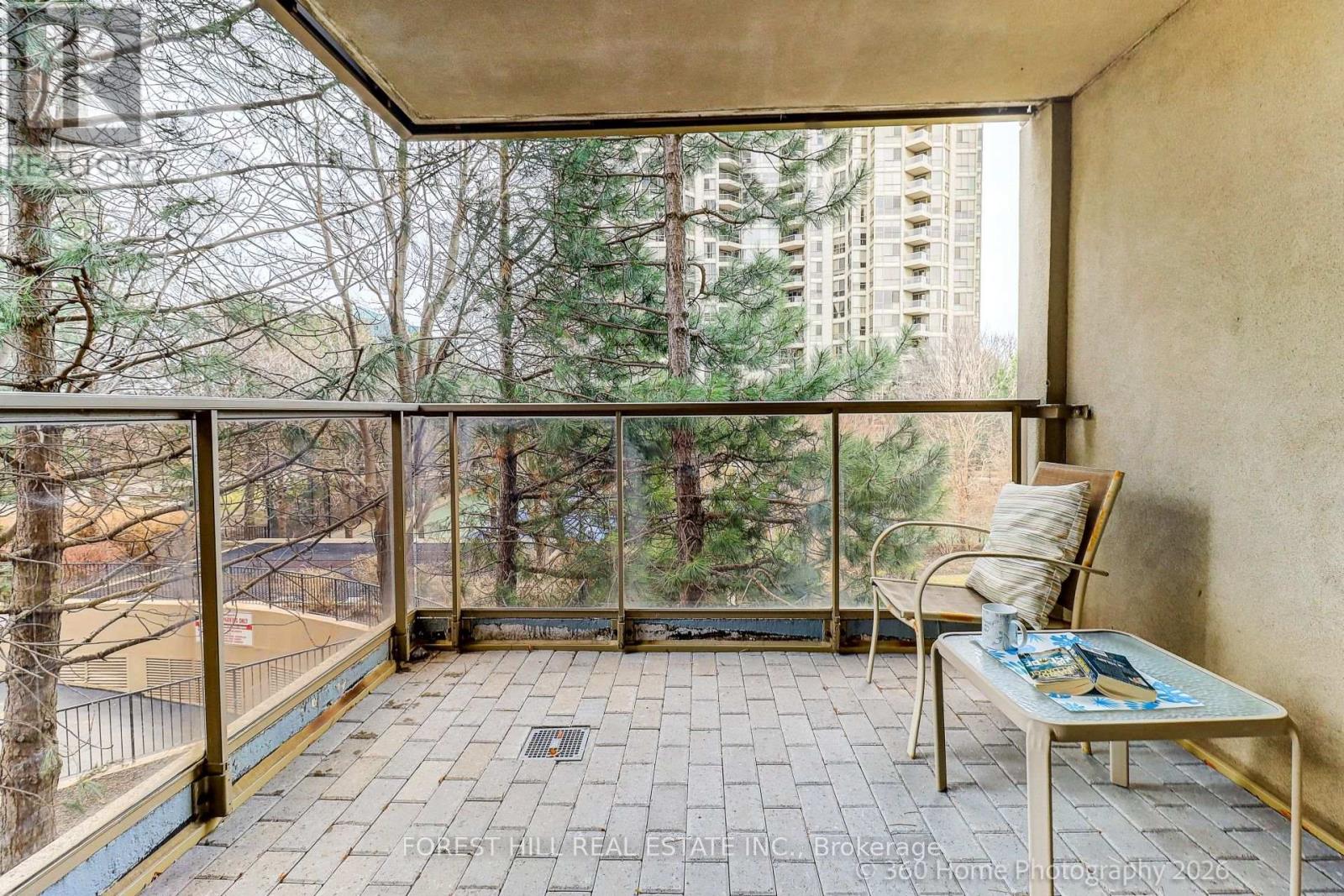 204 - 45 Kingsbridge Garden Circle, Mississauga, Ontario  L5R 3K4 - Photo 19 - W12963474