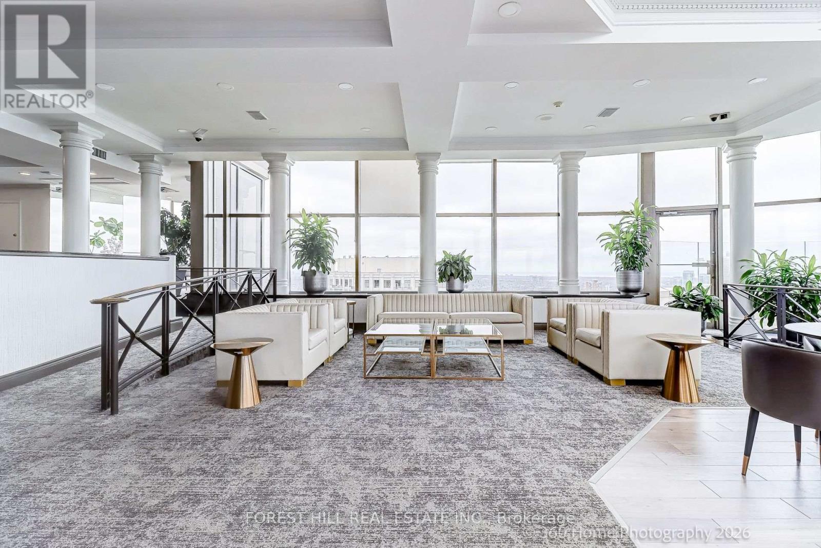 204 - 45 Kingsbridge Garden Circle, Mississauga, Ontario  L5R 3K4 - Photo 31 - W12963474