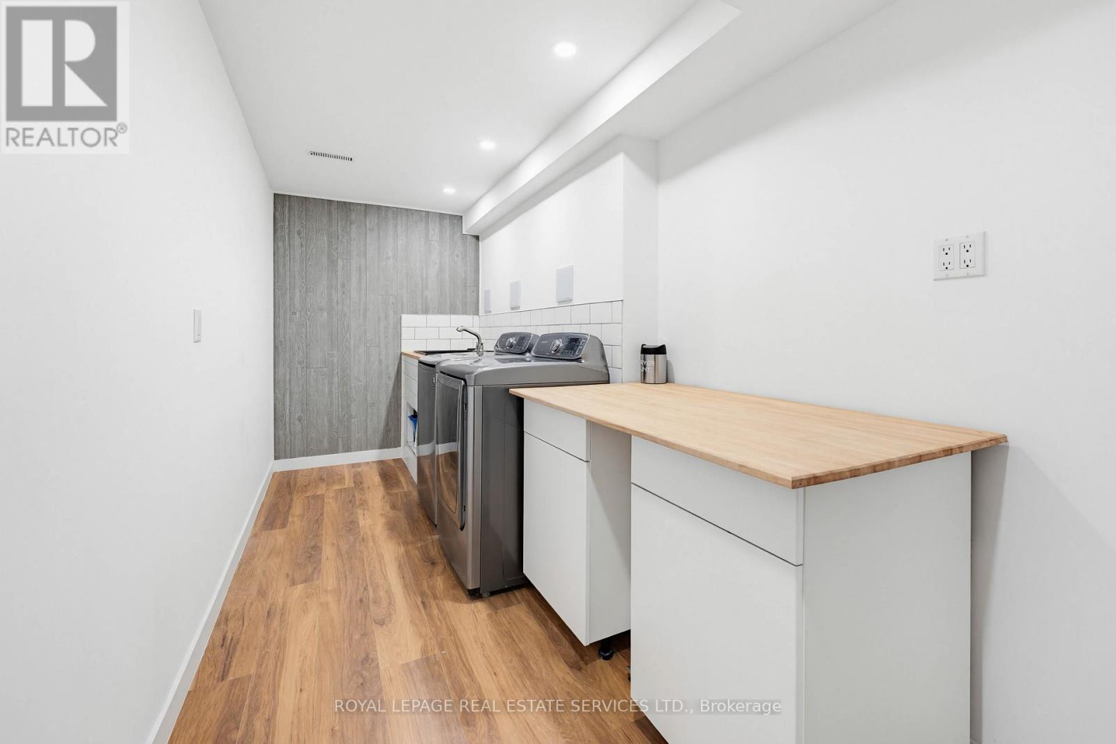 18 Cherry Street, Halton Hills, Ontario  L7G 3J8 - Photo 42 - W12933612