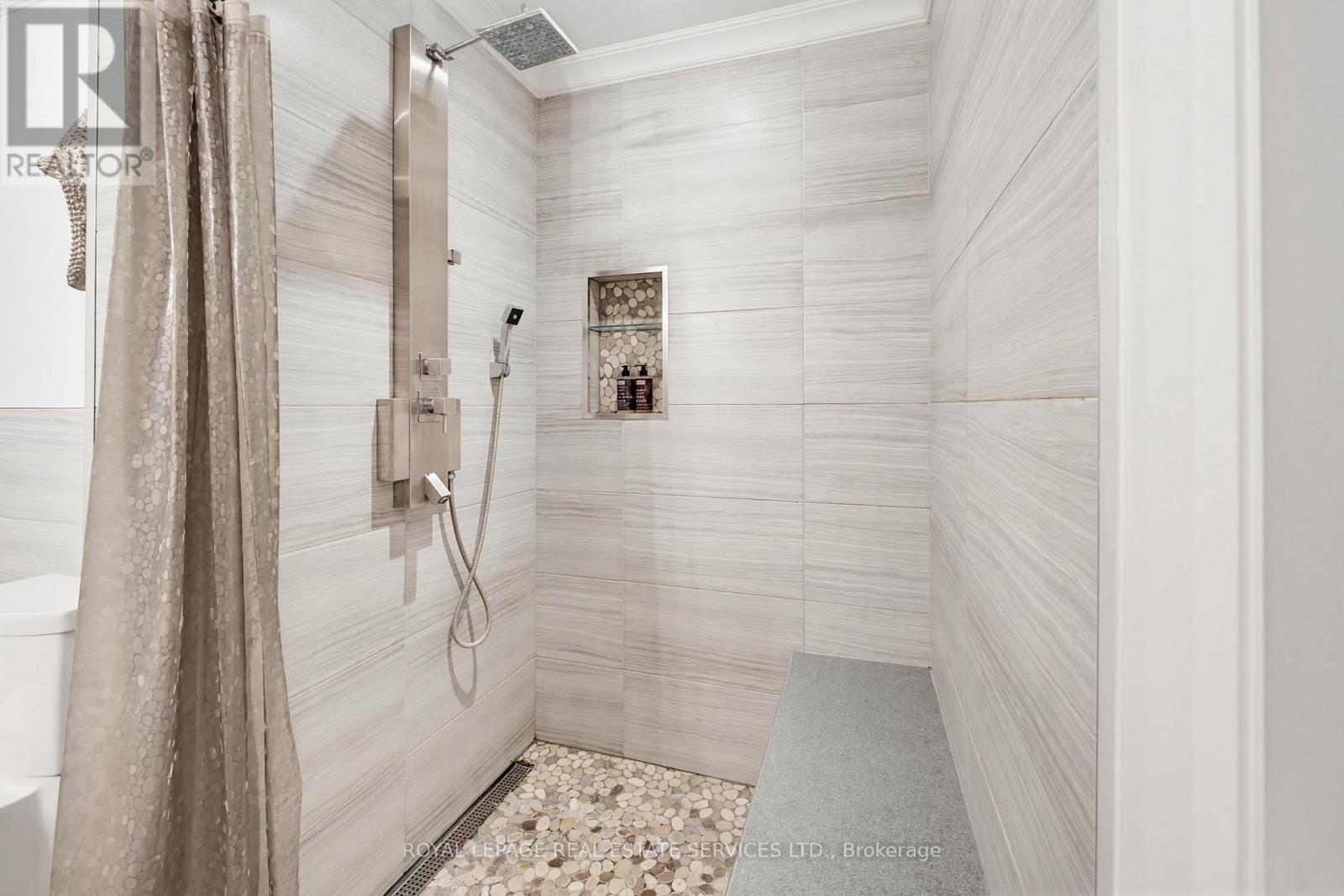 18 Cherry Street, Halton Hills, Ontario  L7G 3J8 - Photo 27 - W12933612