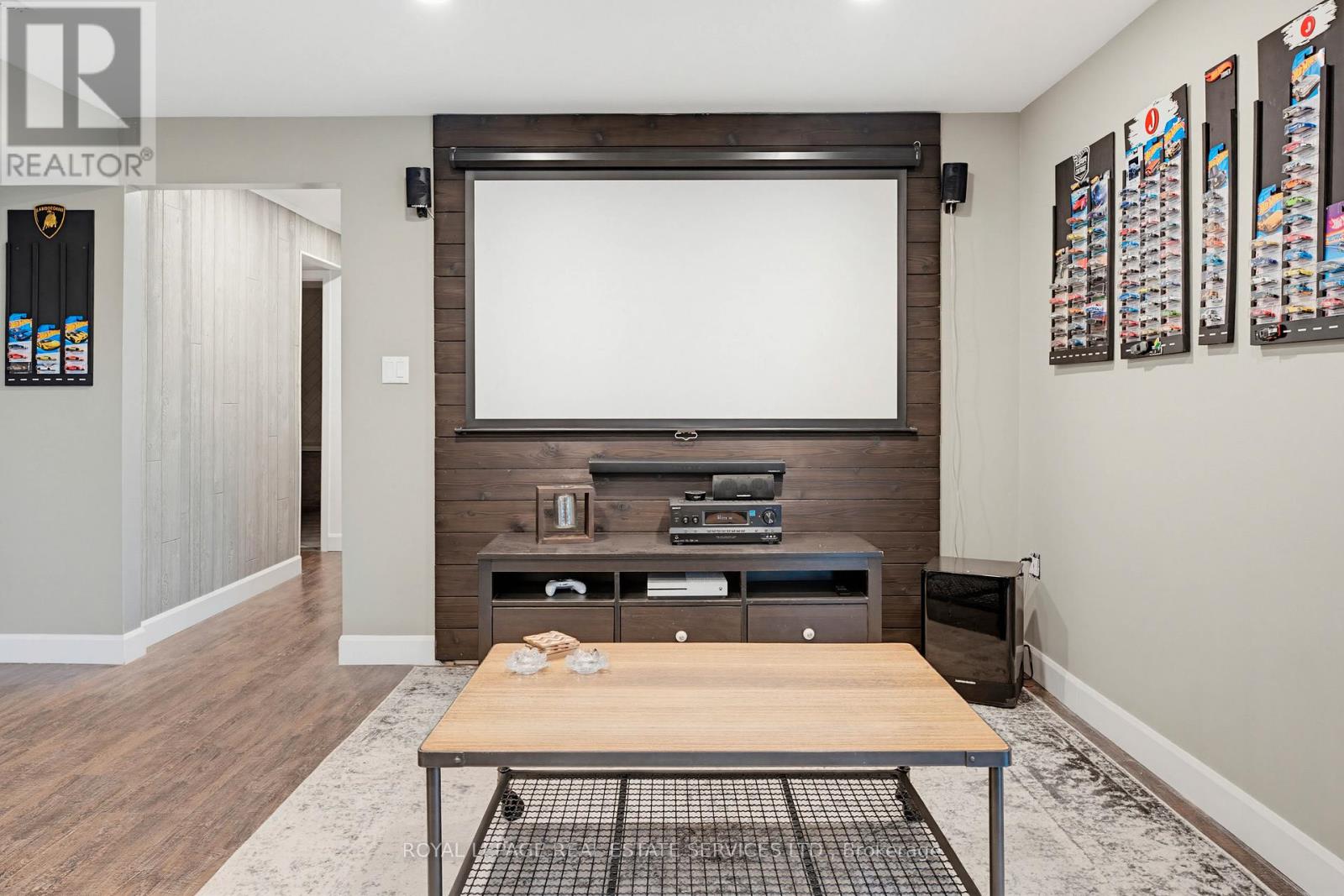 18 Cherry Street, Halton Hills, Ontario  L7G 3J8 - Photo 39 - W12933612