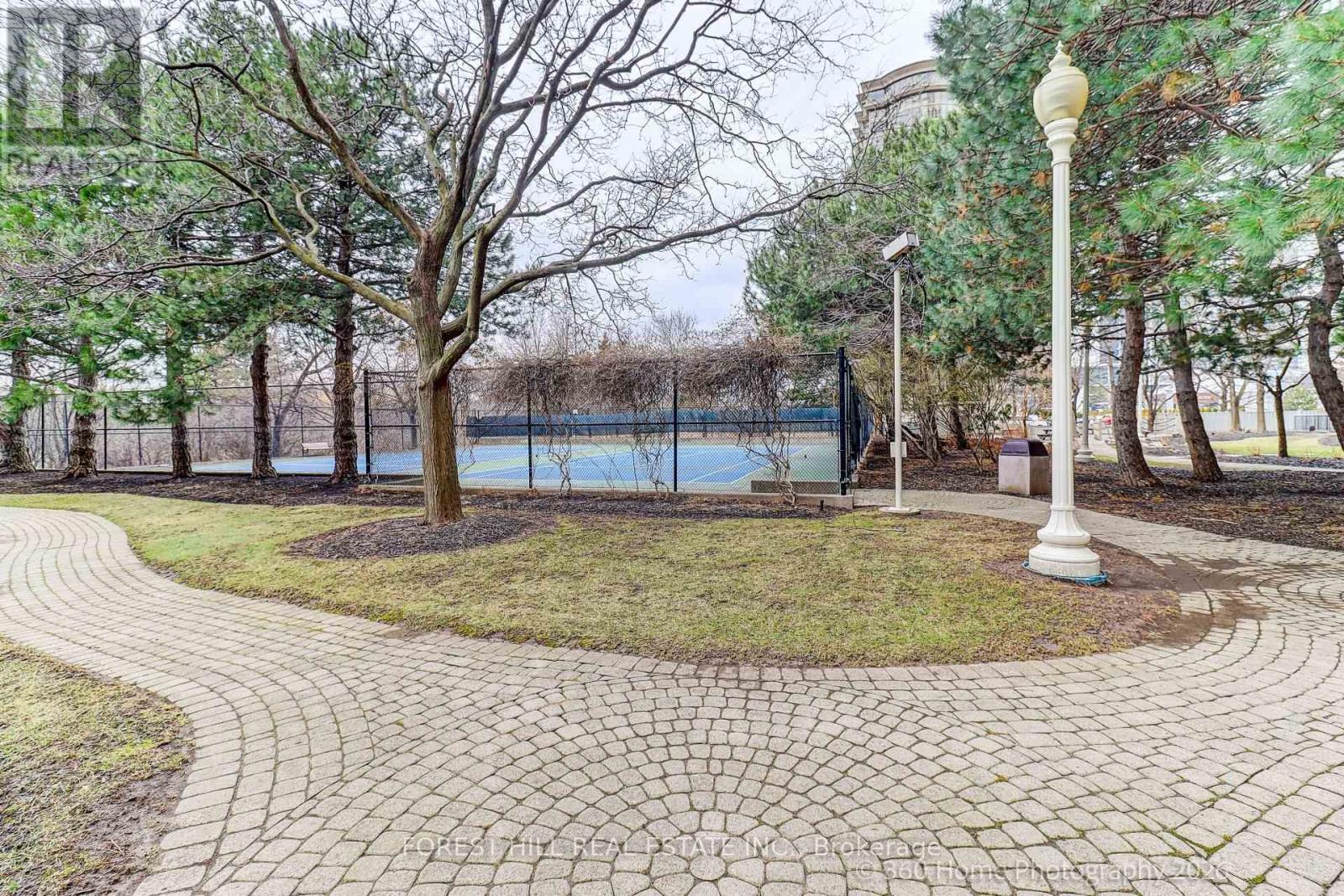 204 - 45 Kingsbridge Garden Circle, Mississauga, Ontario  L5R 3K4 - Photo 44 - W12963474