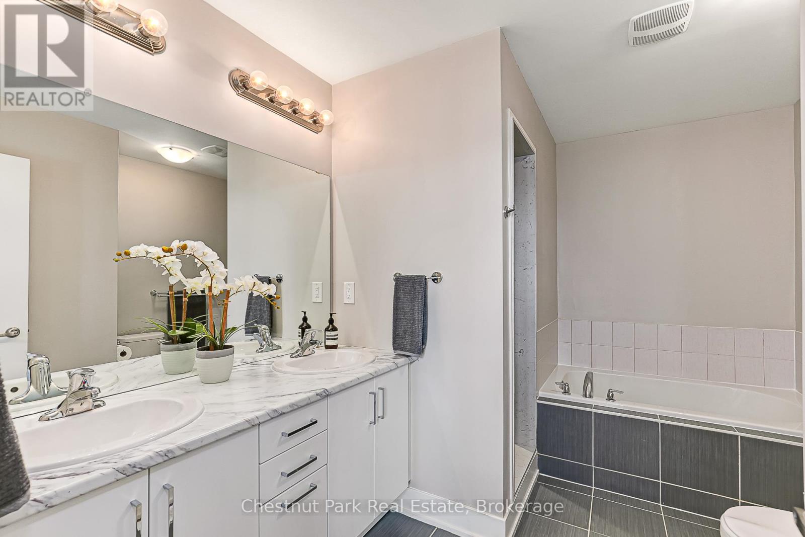 22 Kennedy Avenue, Collingwood, Ontario  L9Y 0Z5 - Photo 19 - S12965114