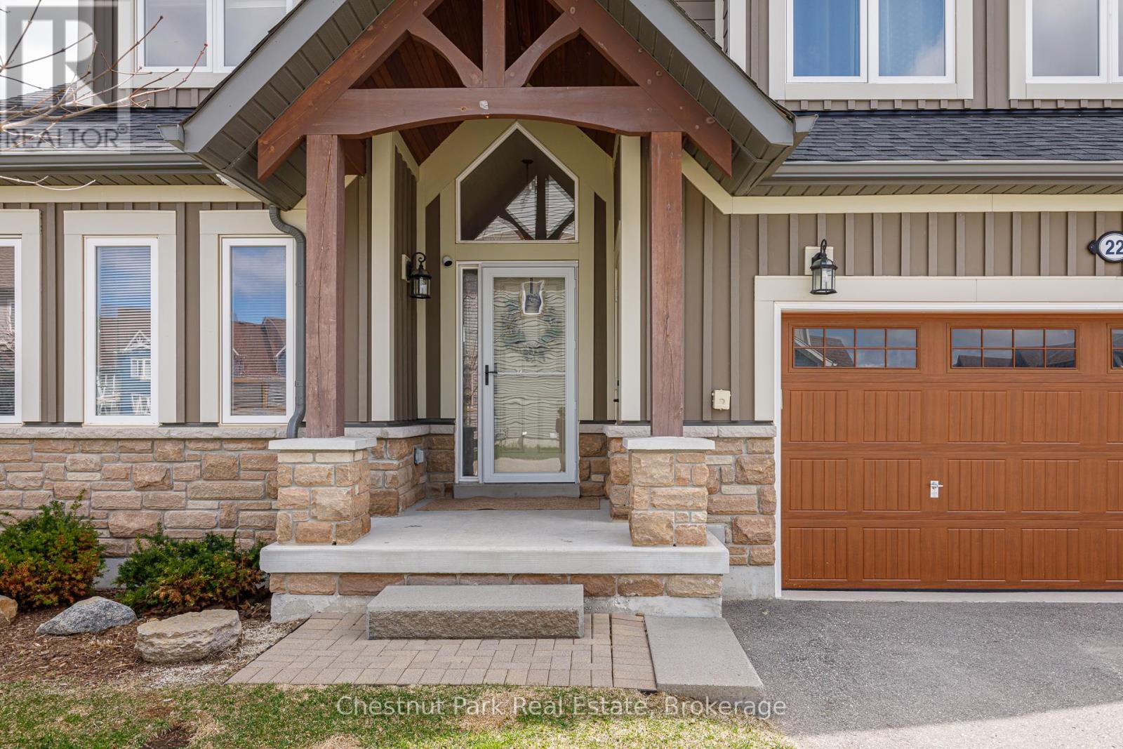 22 Kennedy Avenue, Collingwood, Ontario  L9Y 0Z5 - Photo 2 - S12965114