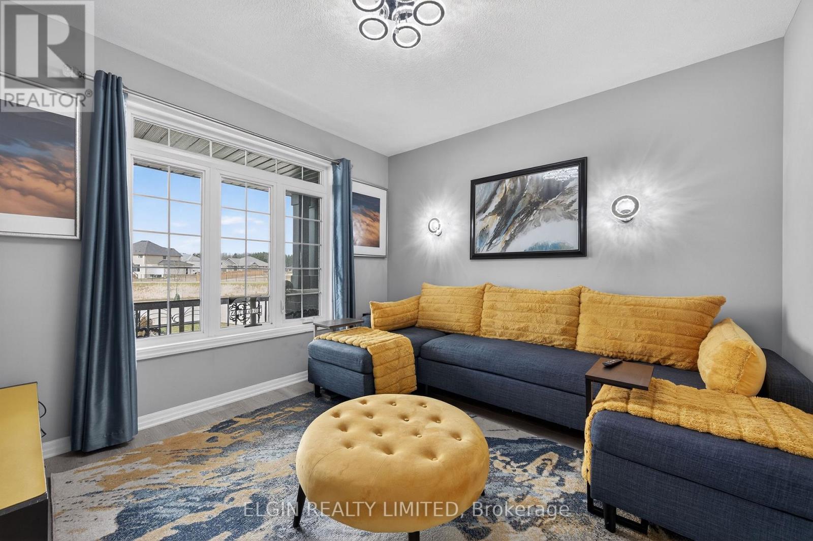 48 Snowy Owl Trail, Central Elgin, Ontario  N5R 0M7 - Photo 12 - X12666264