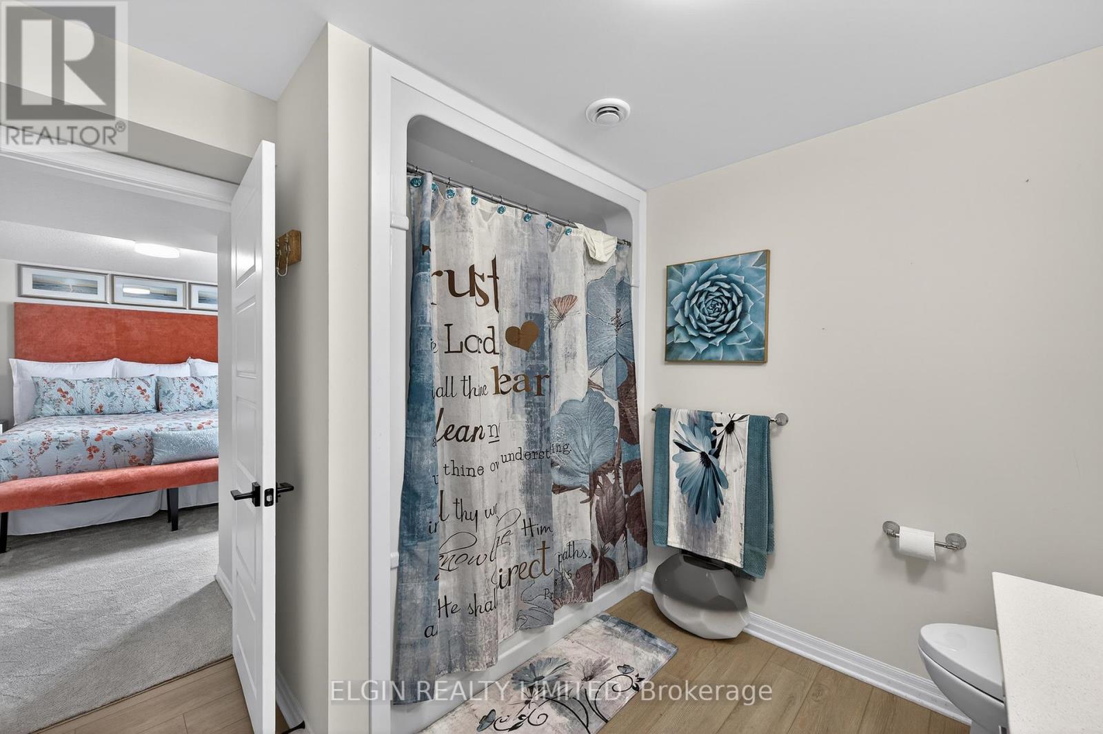 48 Snowy Owl Trail, Central Elgin, Ontario  N5R 0M7 - Photo 37 - X12666264