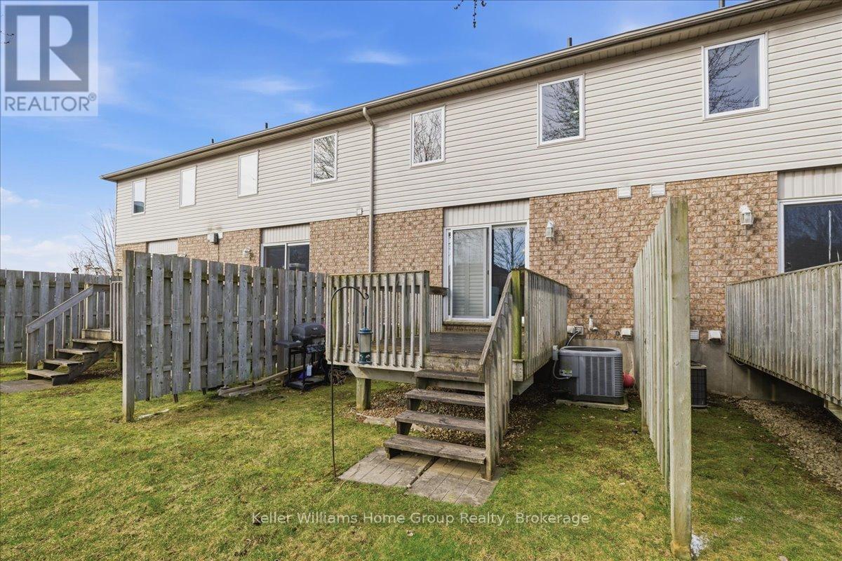 38 Roehampton Crescent, Guelph, Ontario N1L 1M8 - Photo 13 - X12964970