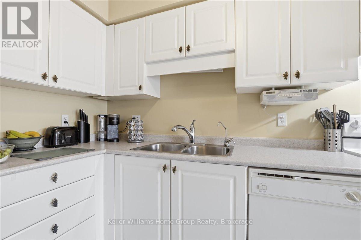 38 Roehampton Crescent, Guelph, Ontario N1L 1M8 - Photo 7 - X12964970