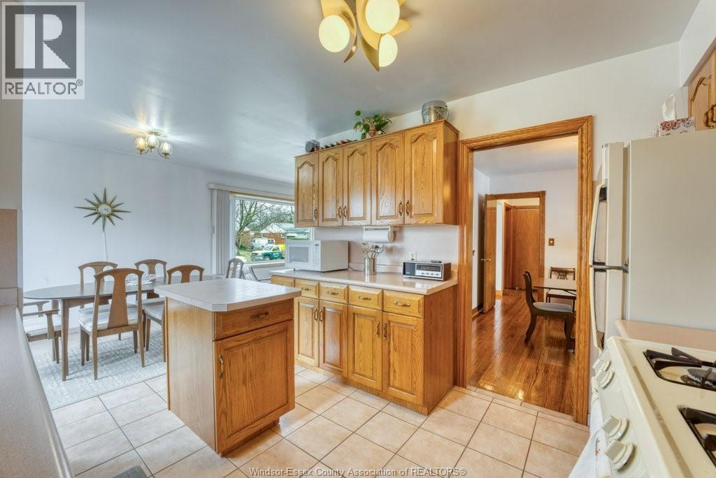 3603 Rockwell Boulevard, Windsor, Ontario  N9E 2B1 - Photo 10 - 26007236