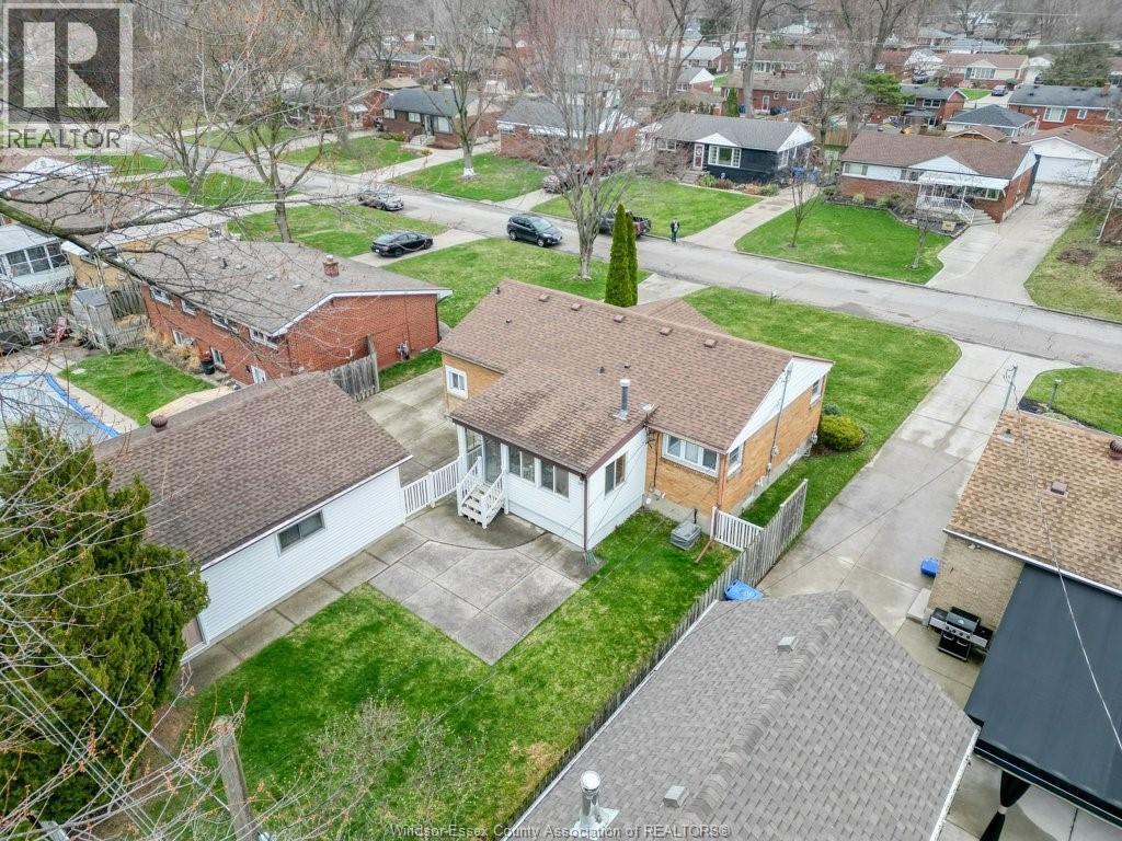 3603 Rockwell Boulevard, Windsor, Ontario  N9E 2B1 - Photo 33 - 26007236