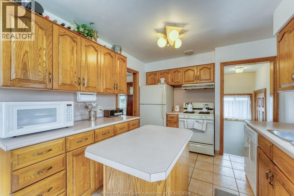 3603 Rockwell Boulevard, Windsor, Ontario  N9E 2B1 - Photo 9 - 26007236