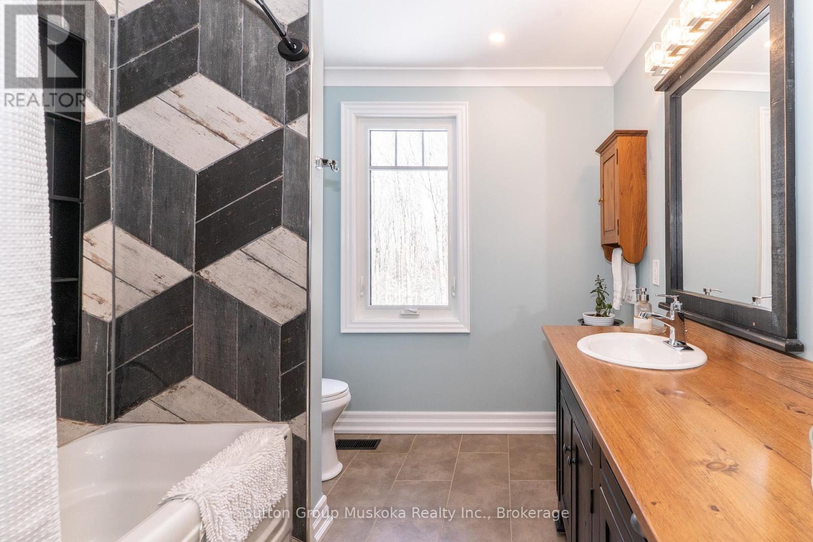 2602 Muskoka Rd 10 Road, Huntsville, Ontario  P1H 2J3 - Photo 22 - X12965342