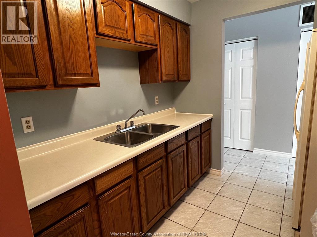 3875 Tecumseh Road East Unit# Unit 3, Windsor, Ontario  N8W 1T1 - Photo 12 - 26007016