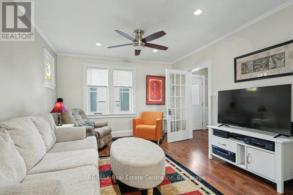 598 Woolwich Street, Guelph, Ontario  N1H 3Y2 - Photo 10 - X12965426