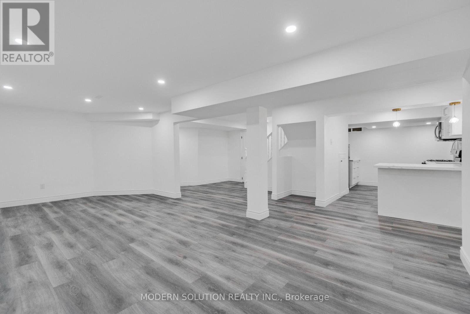 168 Fusilier Drive, Hamilton, Ontario  L9B 2C8 - Photo 42 - X12964750