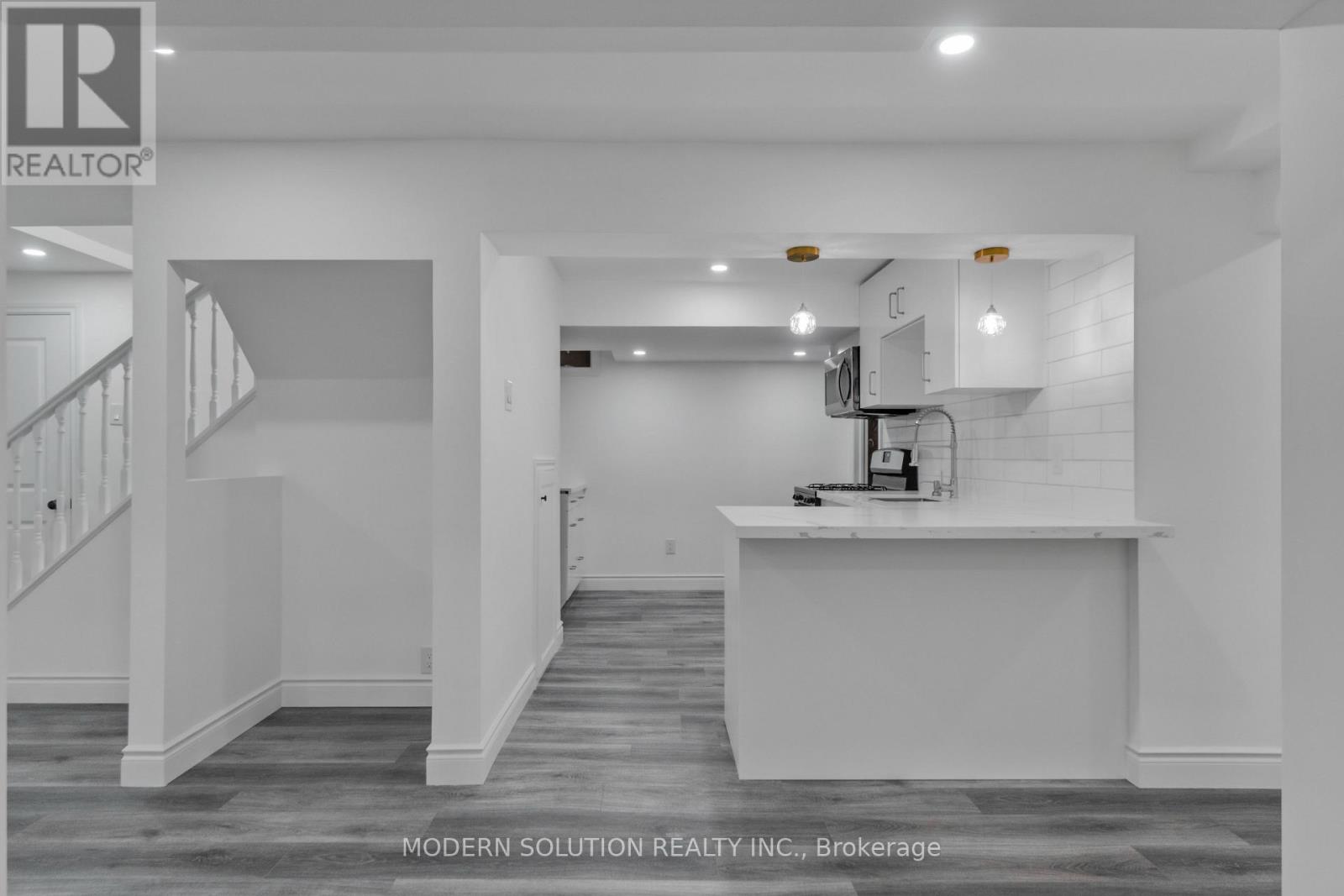 168 Fusilier Drive, Hamilton, Ontario  L9B 2C8 - Photo 44 - X12964750