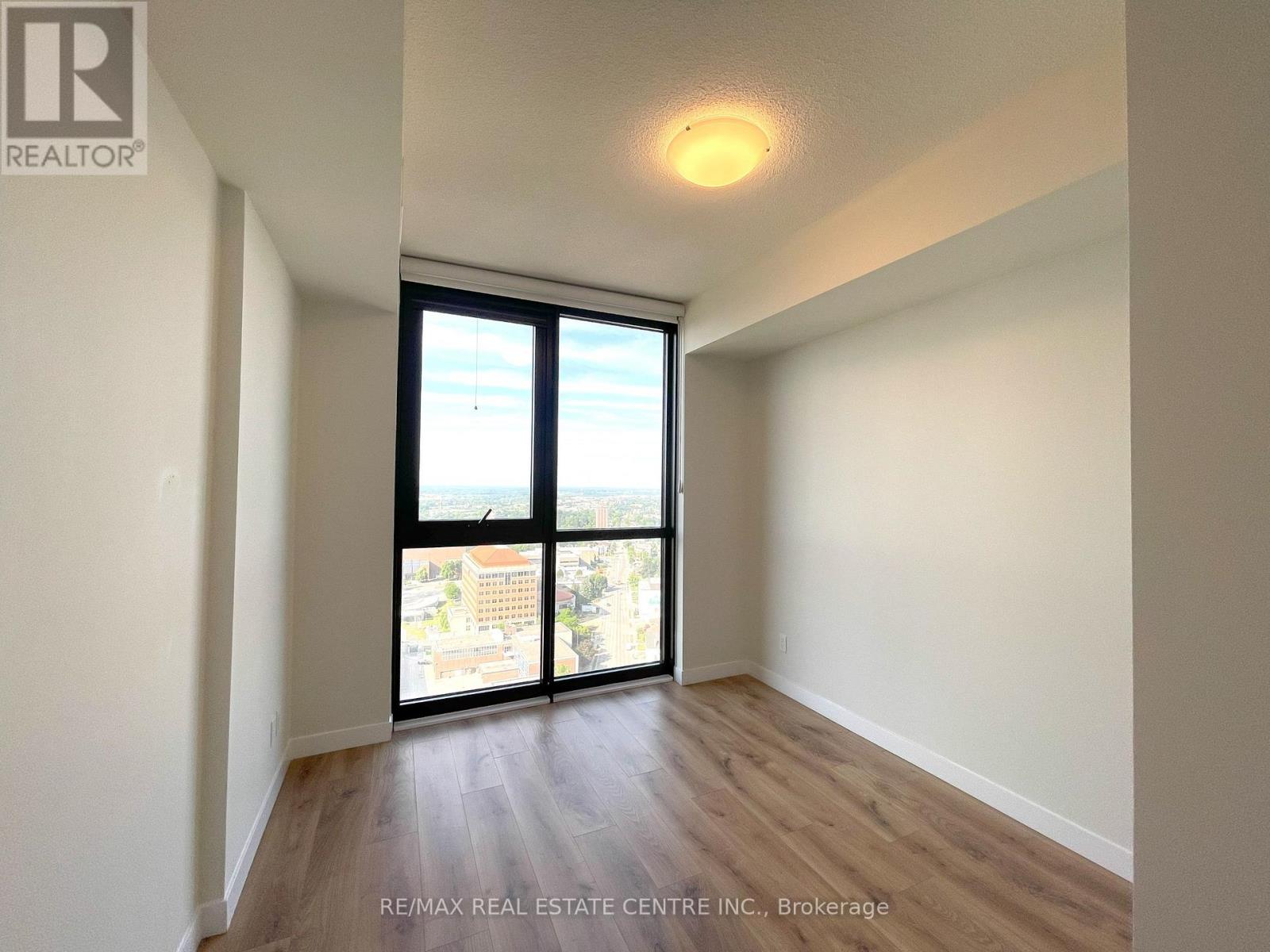 2505 - 60 Frederick Street, Kitchener, Ontario  N2H 0C7 - Photo 6 - X12964756