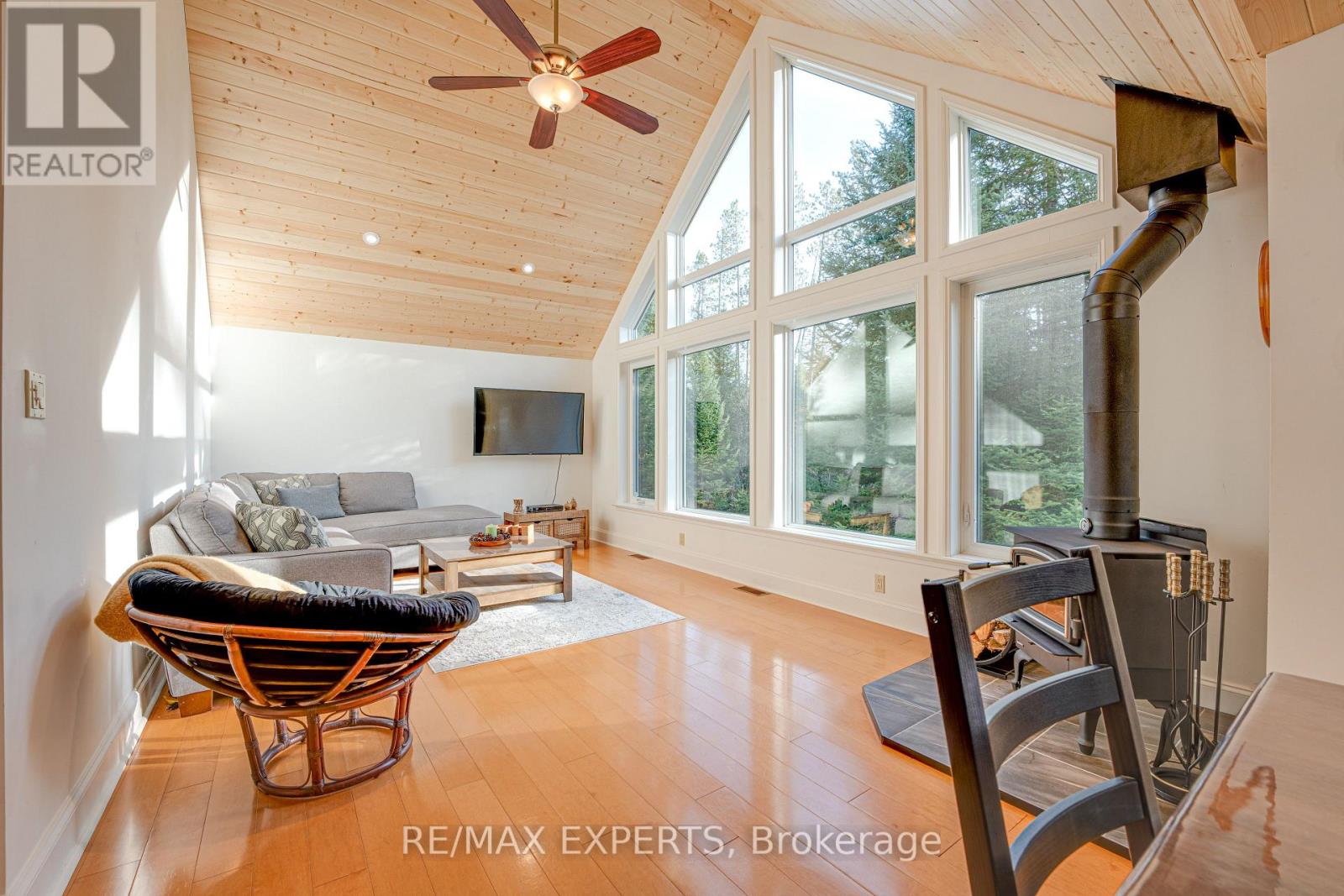 1216 Miriam Drive, Bracebridge, Ontario  P1L 1X1 - Photo 10 - X12964830