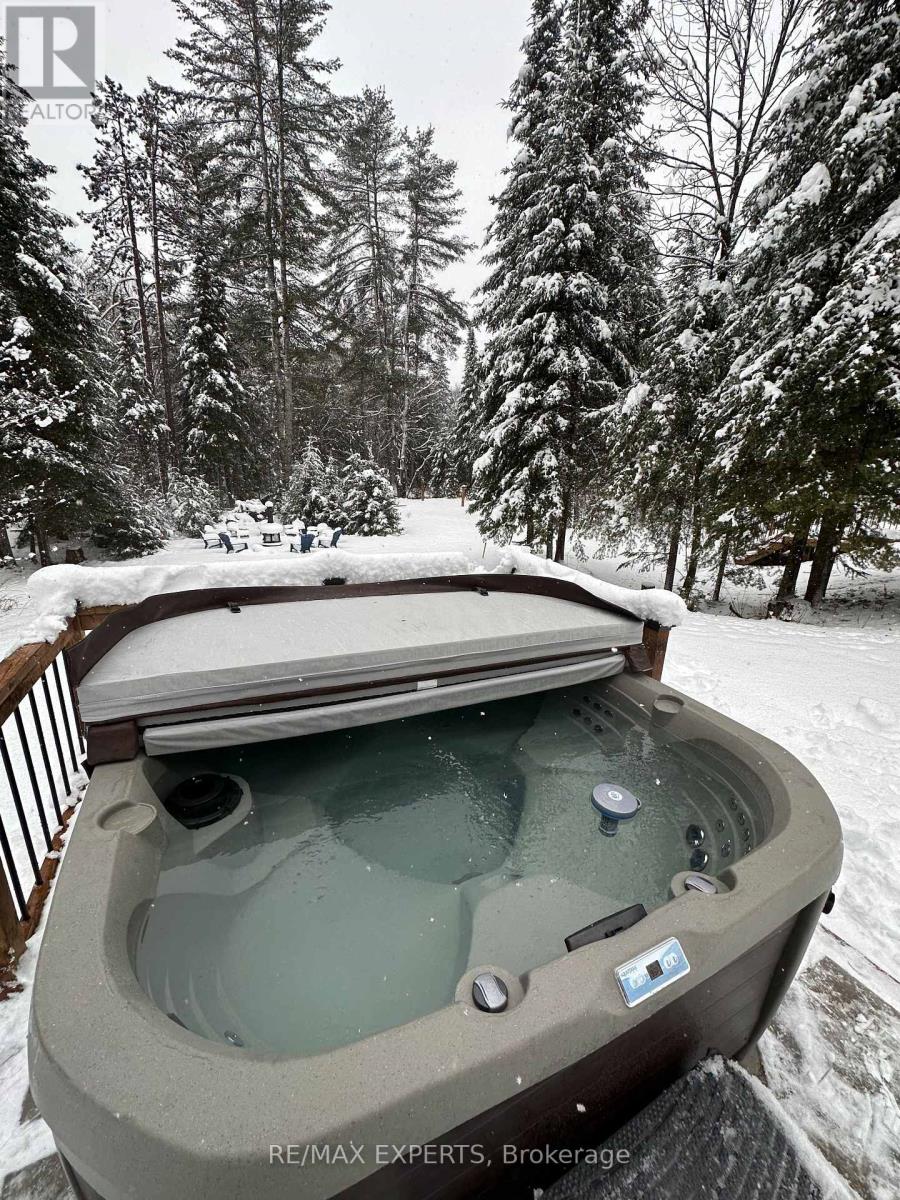 1216 Miriam Drive, Bracebridge, Ontario  P1L 1X1 - Photo 25 - X12964830