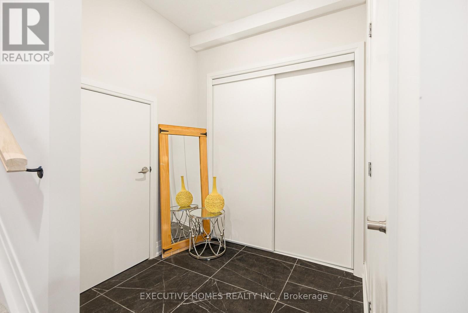 142 Aubrais Crescent, Ottawa, Ontario  K1W 0N1 - Photo 31 - X12964842