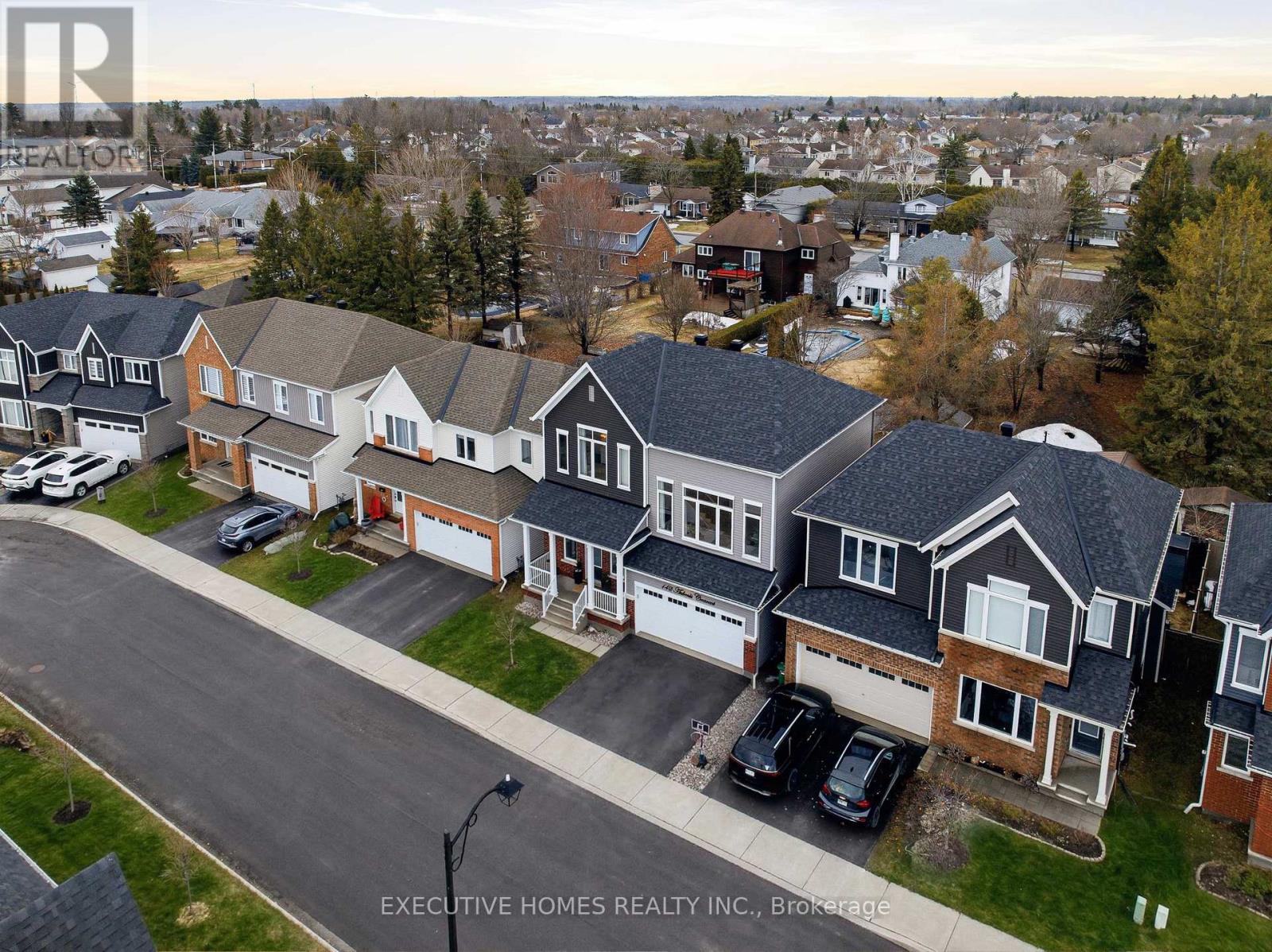 142 Aubrais Crescent, Ottawa, Ontario  K1W 0N1 - Photo 39 - X12964842