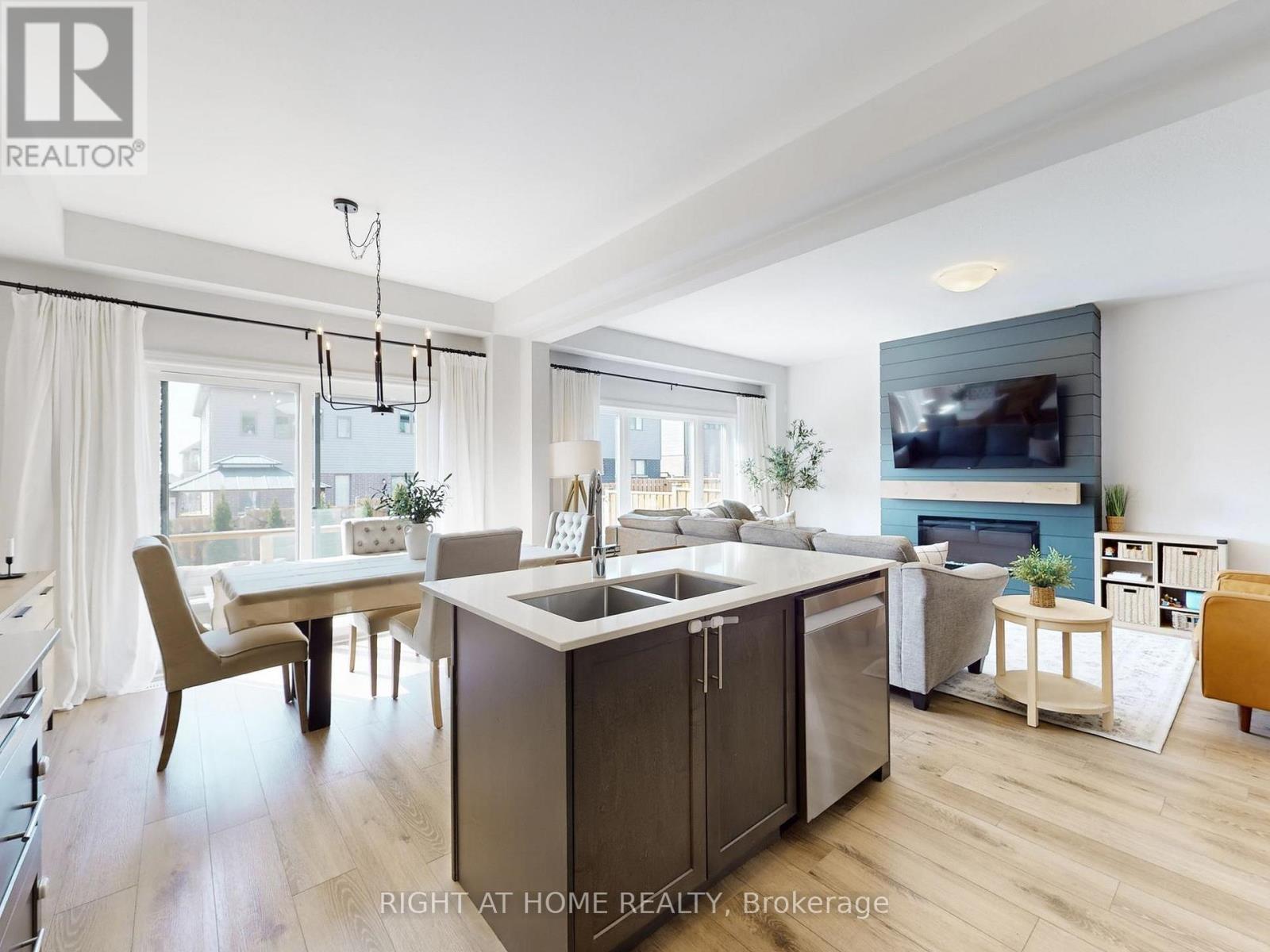 39 Baker Lane, Brant, Ontario  N3L 0J7 - Photo 13 - X12964846