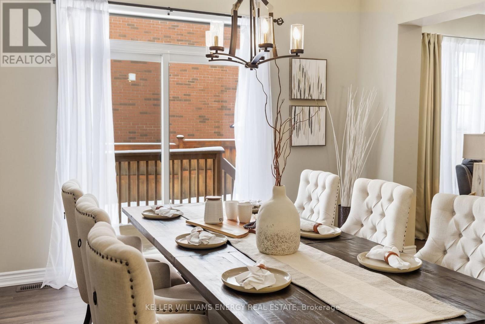 219 Crombie Street, Clarington, Ontario  L1C 0T8 - Photo 11 - E12965224