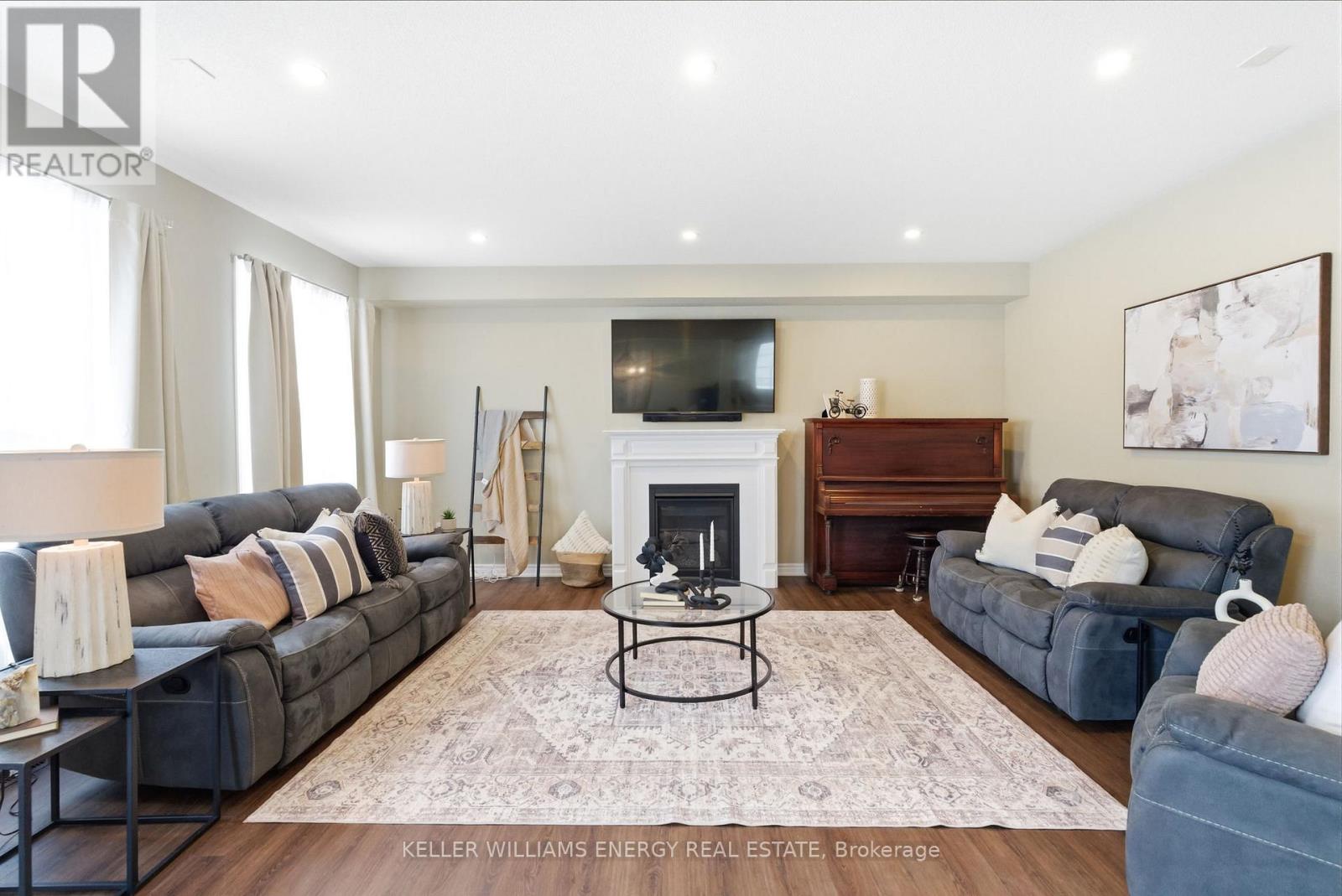 219 Crombie Street, Clarington, Ontario  L1C 0T8 - Photo 13 - E12965224