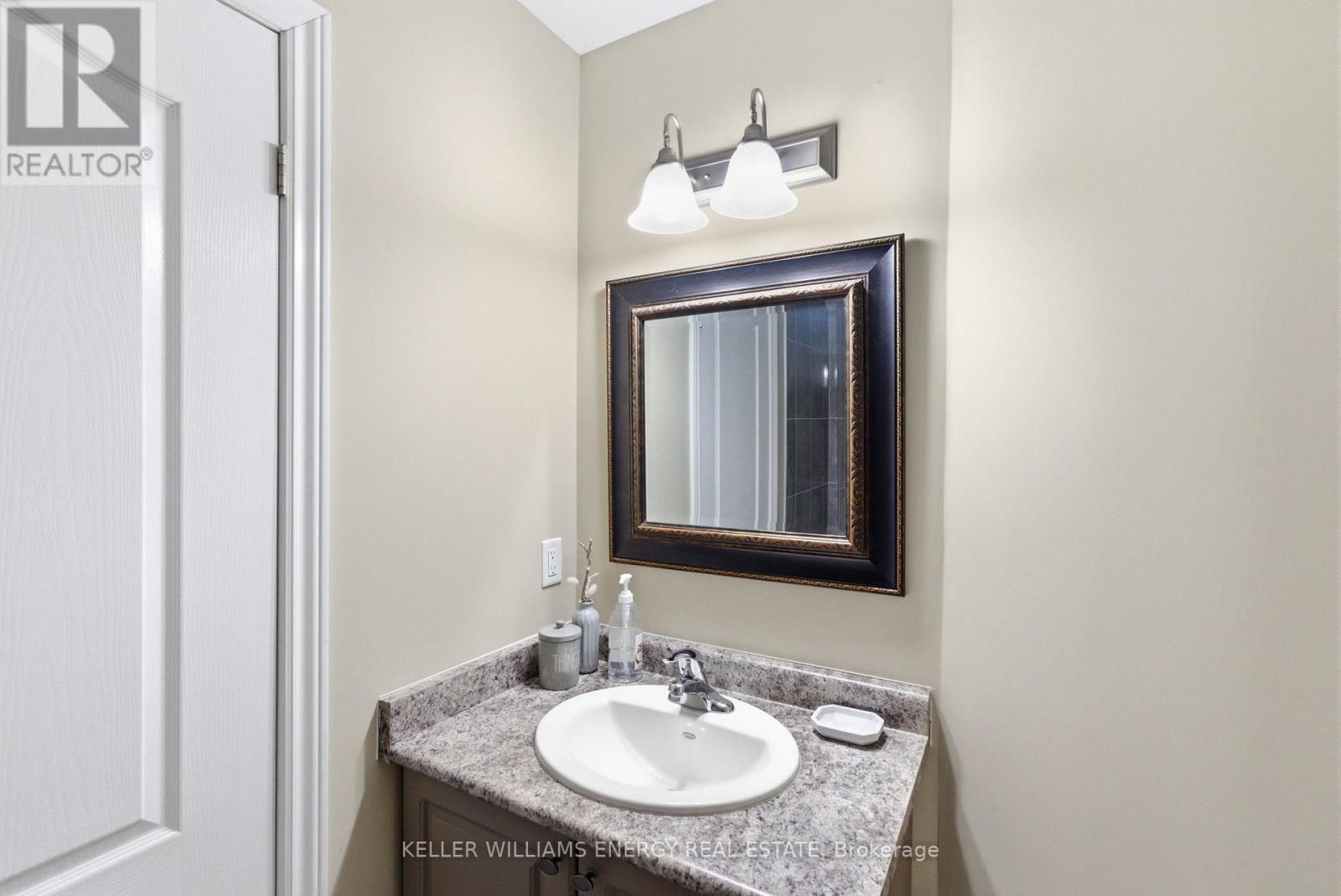 219 Crombie Street, Clarington, Ontario  L1C 0T8 - Photo 36 - E12965224