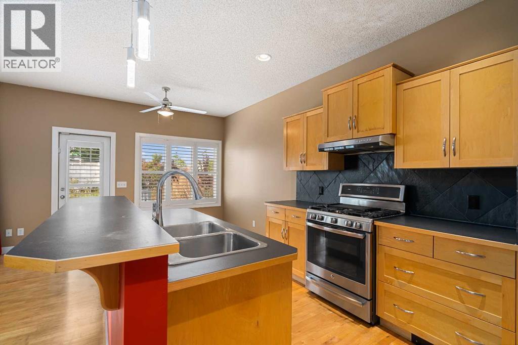 78 New Brighton Manor SE, Calgary, Alberta  T2Z 4J3 - Photo 10 - A2258105