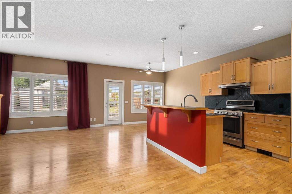 78 New Brighton Manor SE, Calgary, Alberta  T2Z 4J3 - Photo 7 - A2258105