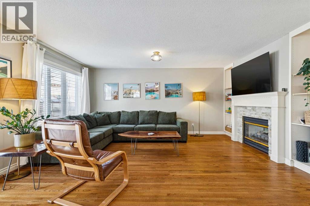 107 Sheep River Bay, Okotoks, Alberta  T1S 1R3 - Photo 5 - A2298402