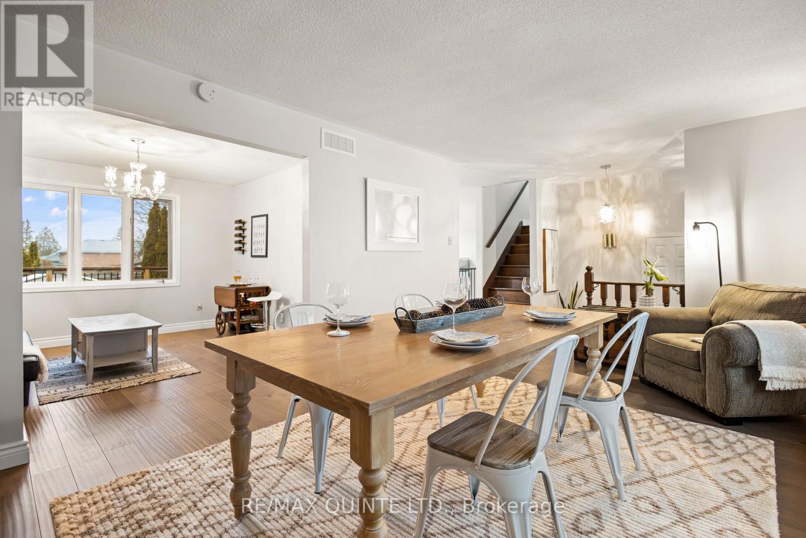 310 Bridge Street W, Belleville, Ontario  K8N 4Z2 - Photo 17 - X12965098