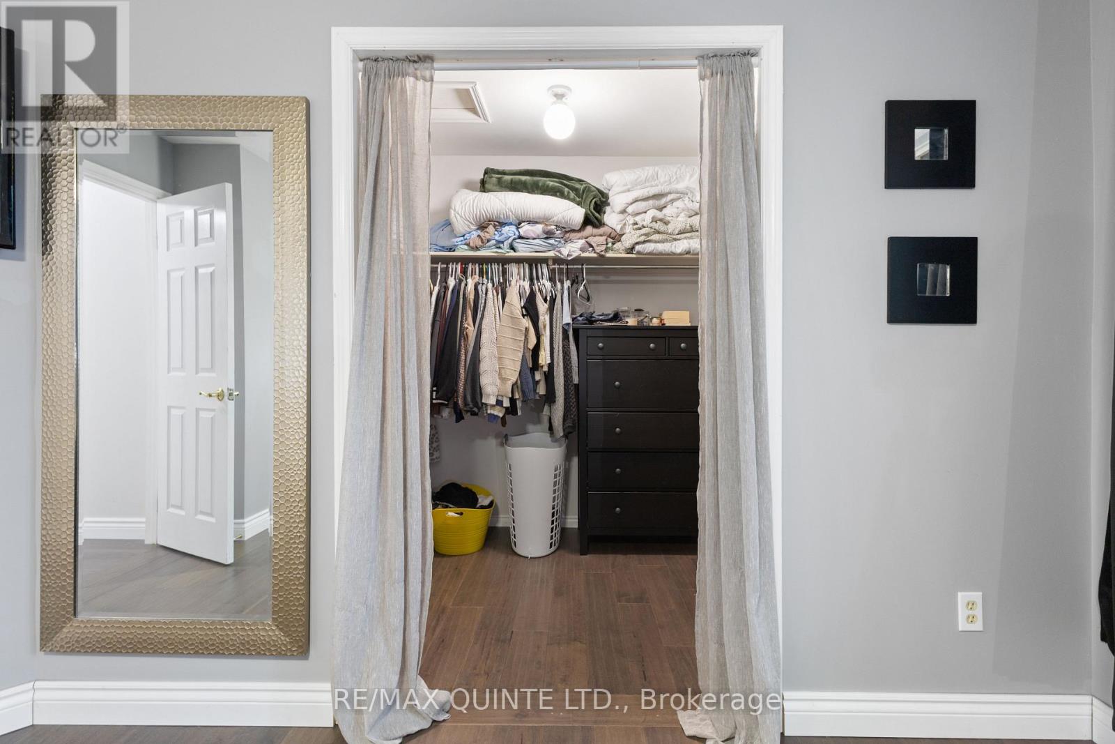 310 Bridge Street W, Belleville, Ontario  K8N 4Z2 - Photo 43 - X12965098