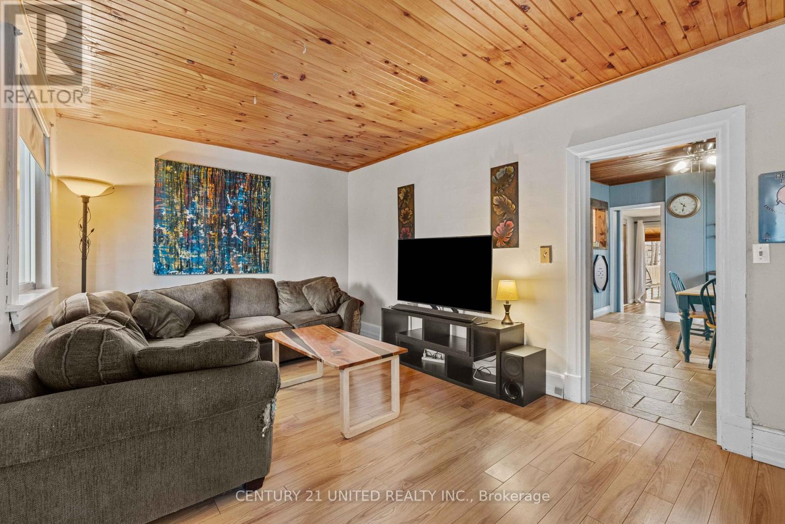 296 Mcgill Street, Peterborough, Ontario  K9J 1W5 - Photo 7 - X12965316