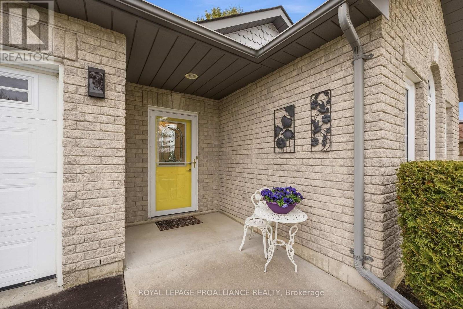 2 Birch Court, Brighton, Ontario  K0K 1H0 - Photo 4 - X12965320