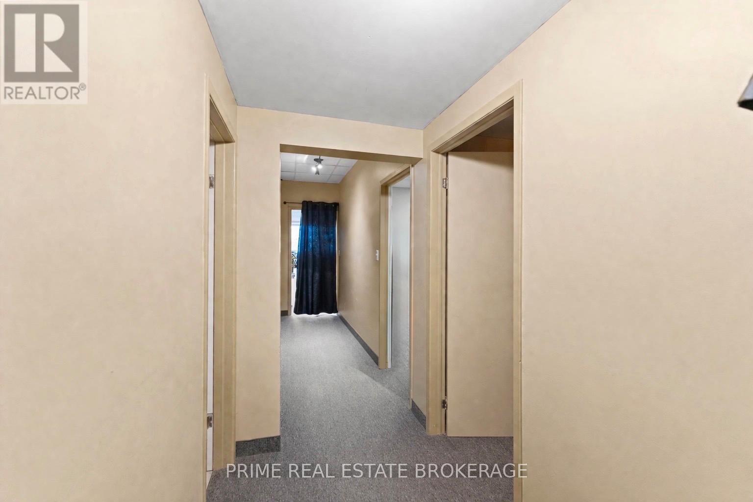 544 Queen Street, Chatham-Kent, Ontario  N7M 2J6 - Photo 18 - X12964496