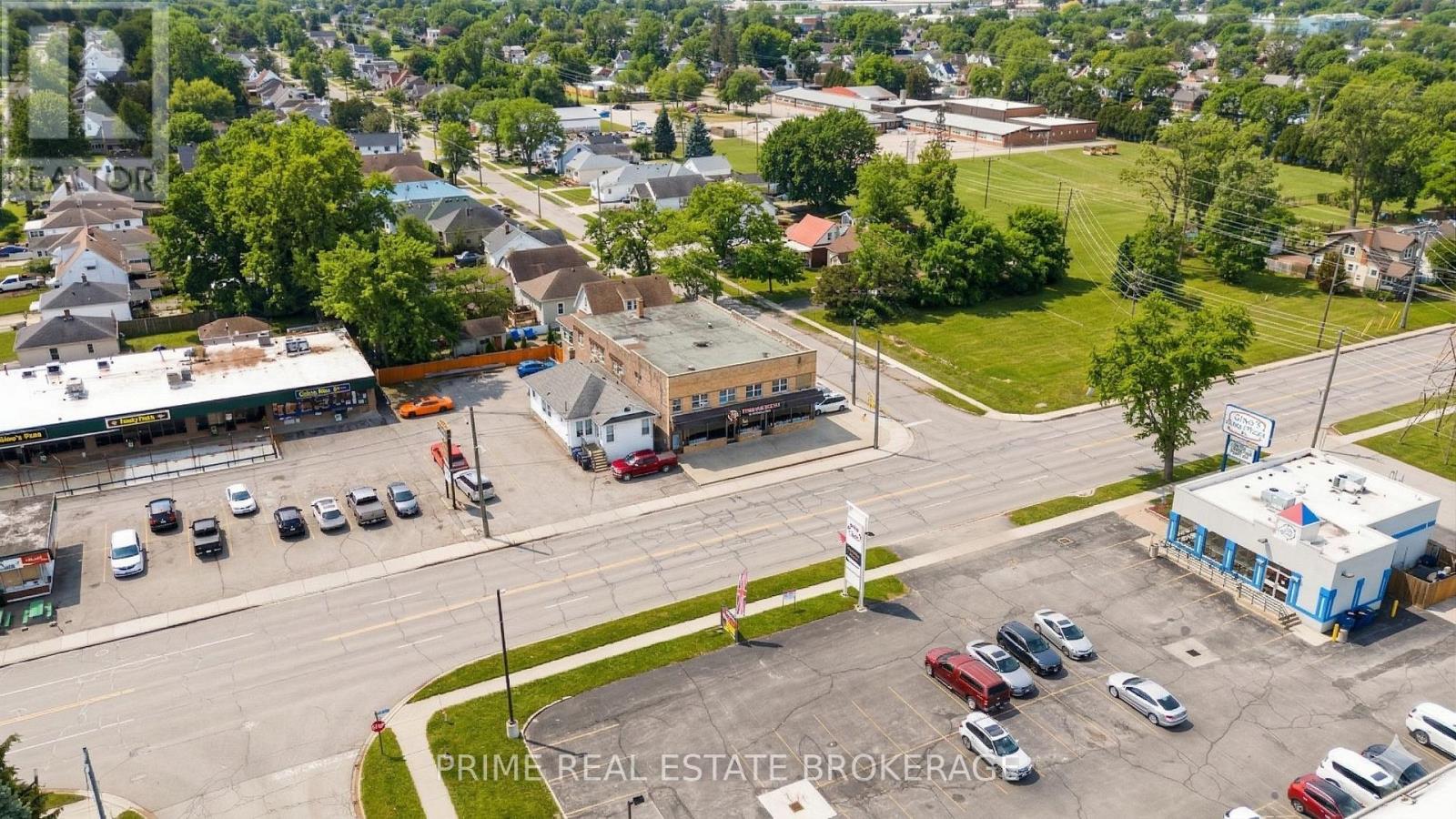 544 Queen Street, Chatham-Kent, Ontario  N7M 2J6 - Photo 24 - X12964496