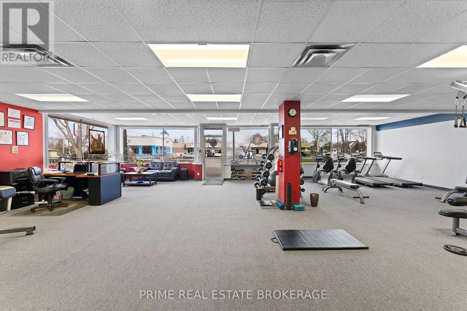 544 Queen Street, Chatham-Kent, Ontario  N7M 2J6 - Photo 5 - X12964496