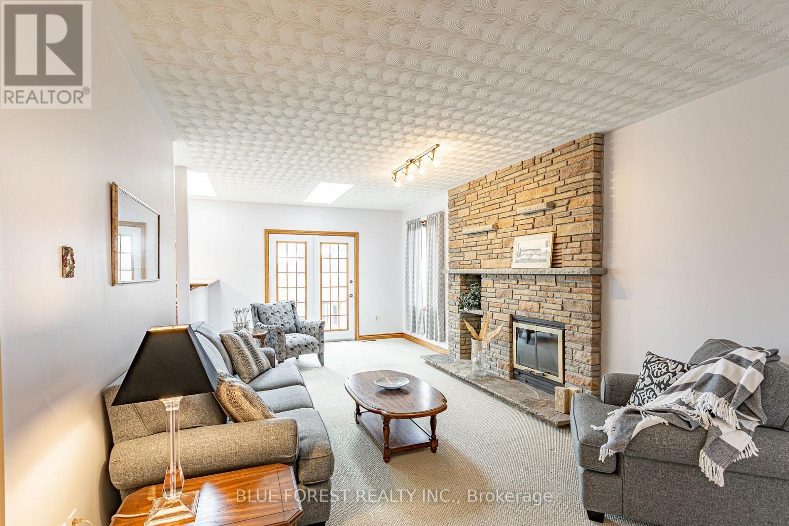 129 Wheeler Avenue, Thames Centre, Ontario  N0L 1G2 - Photo 15 - X12964968