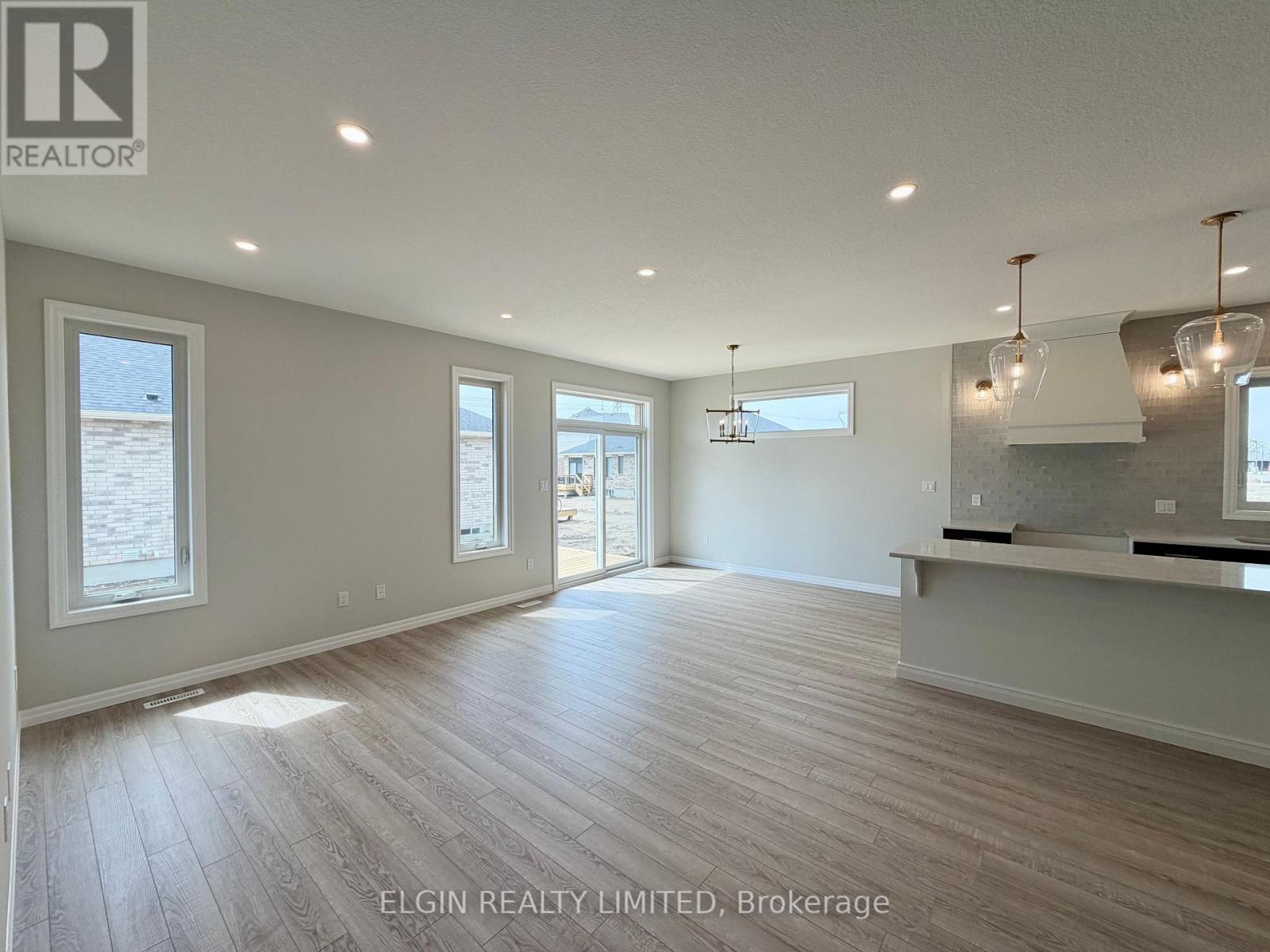 42202 Mcbain Line, Central Elgin, Ontario  N5P 0E4 - Photo 17 - X12965000