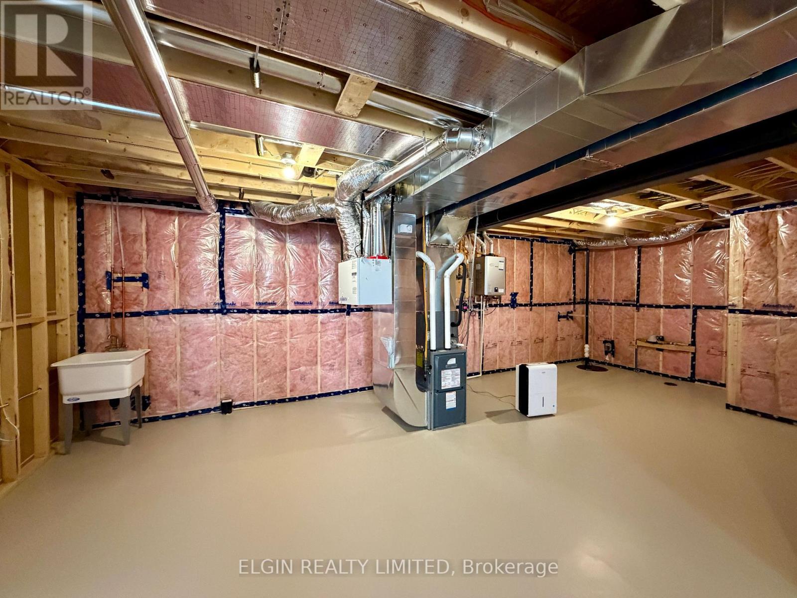 42202 Mcbain Line, Central Elgin, Ontario  N5P 0E4 - Photo 33 - X12965000