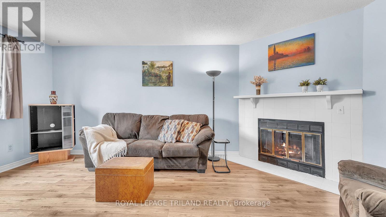 Photo 4 of 22 for 46 - 490 Third Street