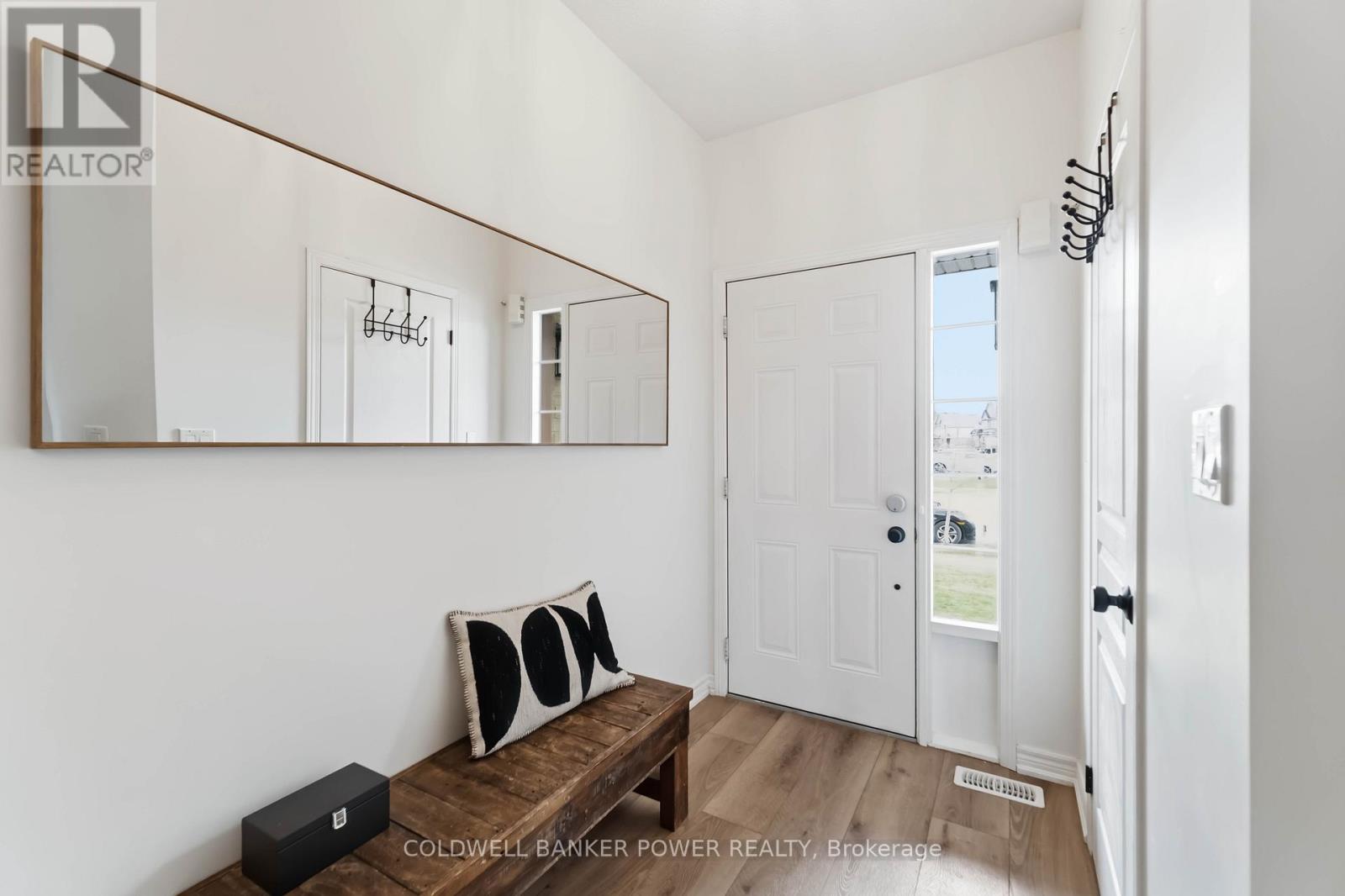 151 Lormont Boulevard, Hamilton, Ontario  L8J 0K2 - Photo 6 - X12965070