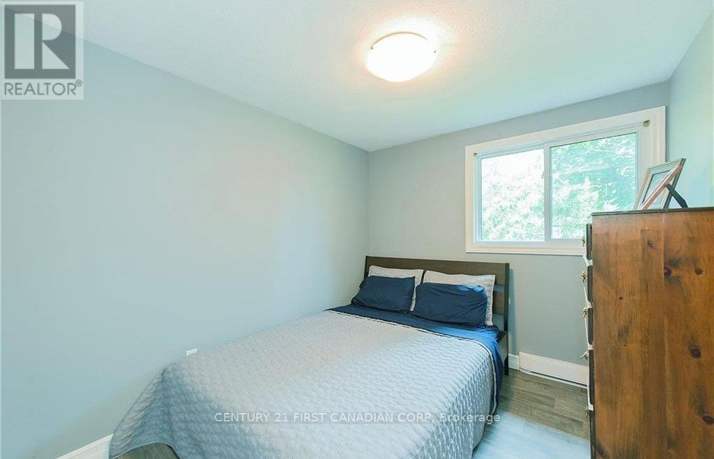 110 - 166 Southdale Road W, London South, Ontario  N6J 2J1 - Photo 8 - X12965080